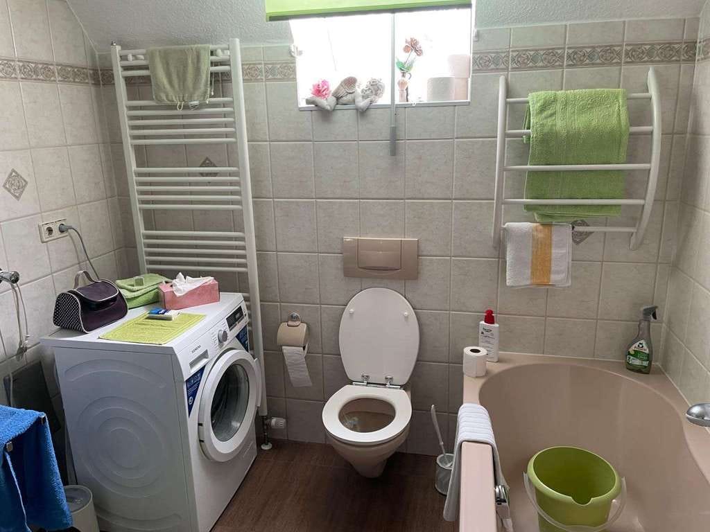 Immobilie in Hohenstein - Der Traum vom Eigenheim mit Scheune, Garage und Balkon - Bild 4