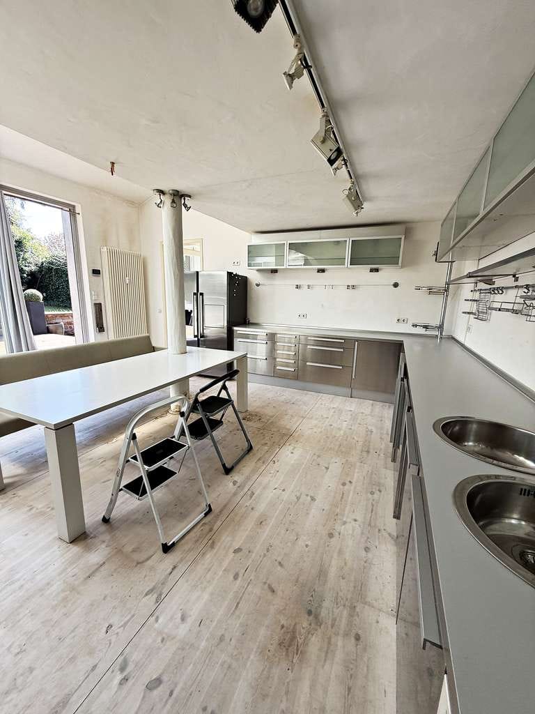 Immobilie in Steinfeld - Steinfeld: außergewöhnliche Maisonette-Wohnung mit eigenem großen Garten, Terrasse und Hof - Bild 2