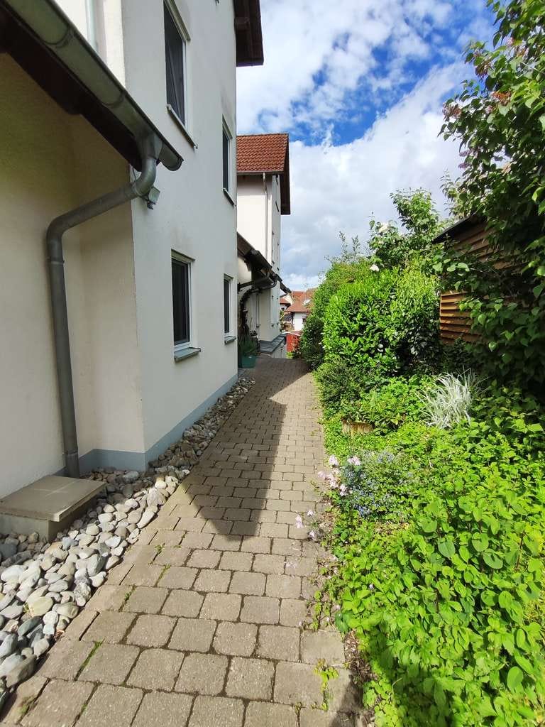 Immobilie in Kupferzell - Bequem wohnen im Erdgeschoss: Helle u. gepflegte  2-Zimmer-Whg. m. Balkon, Garage& moderenen Bad - Bild 1