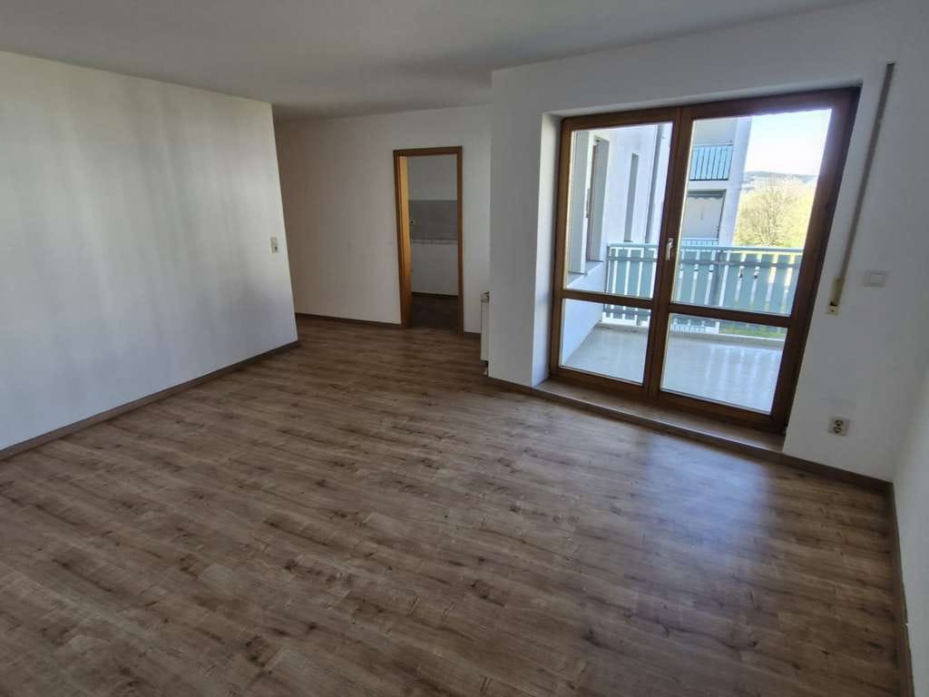 Immobilie in Annaberg-Buchholz - Große 3-Zimmer Eigentumswohnung am Rande von Annaberg-Buchholz! - Bild 4