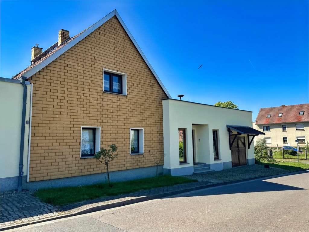 Immobilie in Jesewitz - Familienfreundliches Haus mit viel Platz und Ausstattung - Bild 1