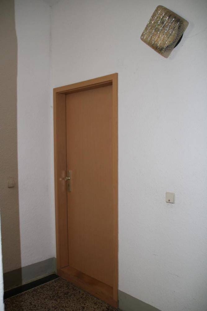 Immobilie in Plauen - Objekt-Nr.: 10824 - vermietete 2-Zimmer-ETW im EG mit Wanne, Balkon und 2 Abstellräumen zentrumsnah in Plauen - Bild 3