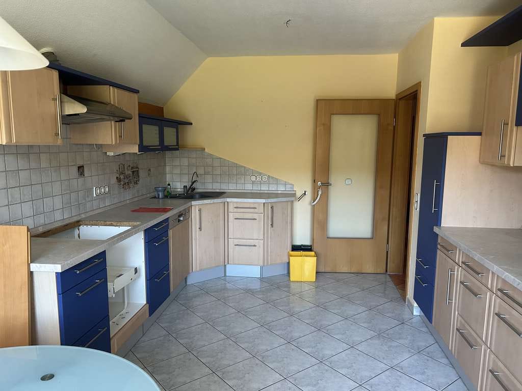 Immobilie in Wasungen - Renovierte 4-Zimmer Wohnung mit Balkon in Wasungen - Bild 1