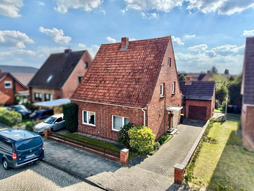 Immobilie in Nordhorn - Einfamilienhaus mit großem Grundstück in Nordhorn - Blanke - Bild 0