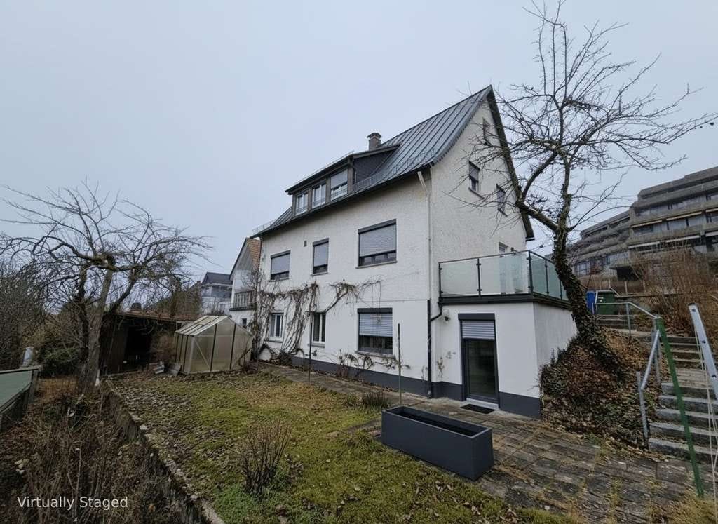 Immobilie in Neresheim - Freistehendes Mehrfamilienhaus mit Weitblick – vielseitig nutzbar & großes Grundstück - Bild 3