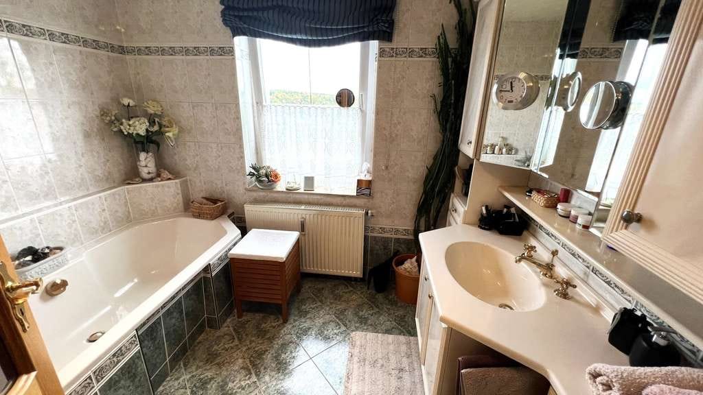 Immobilie in Altmittweida - Gepflegtes MFH mit 3 Wohneinheiten als Kapitalanlage – auch sehr gut zur Eigennutzung geeignet - Bild 4