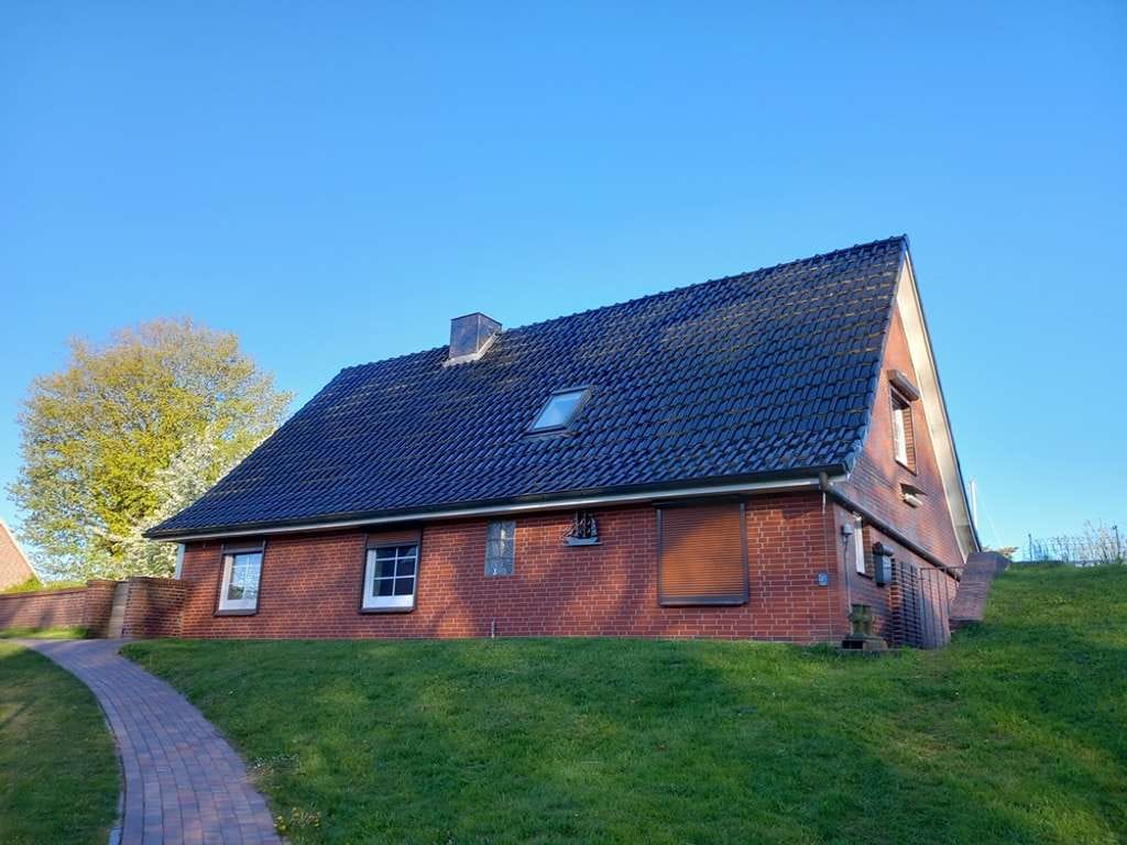 Immobilie in Heiligenstedten - Ihr Segelboot direkt vor der Tür! Modernisiertes Einfamilienhaus zu verkaufen - Bild 0