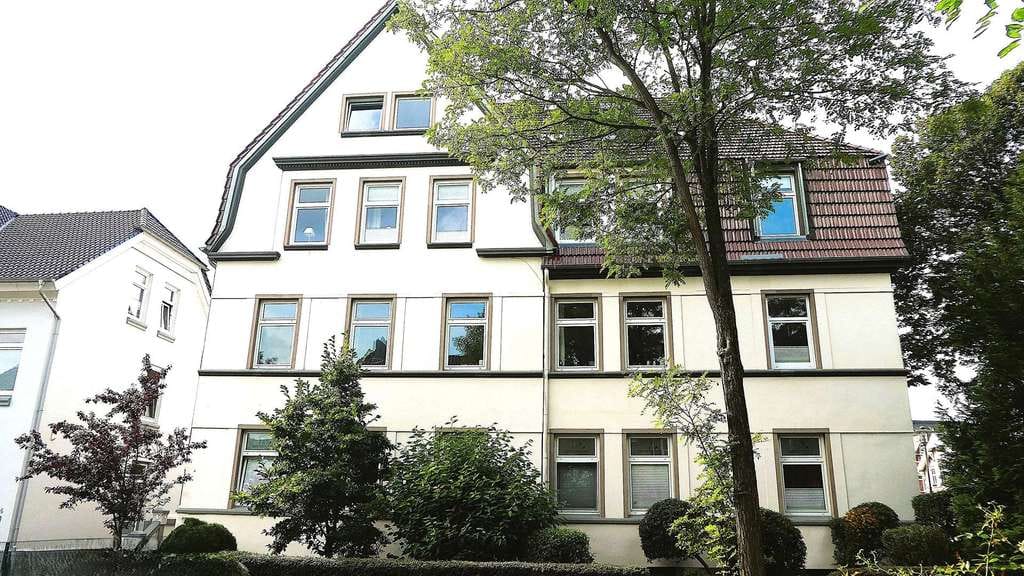 Immobilie in Rendsburg - Entweder eine große Traumwohnung oder 2 Wohnungen - Bild 1