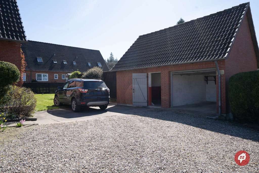 Immobilie in Lammershagen - Für Handwerker - kleines Haus in traumhafter Lage nahe dem Selenter See - Bild 1