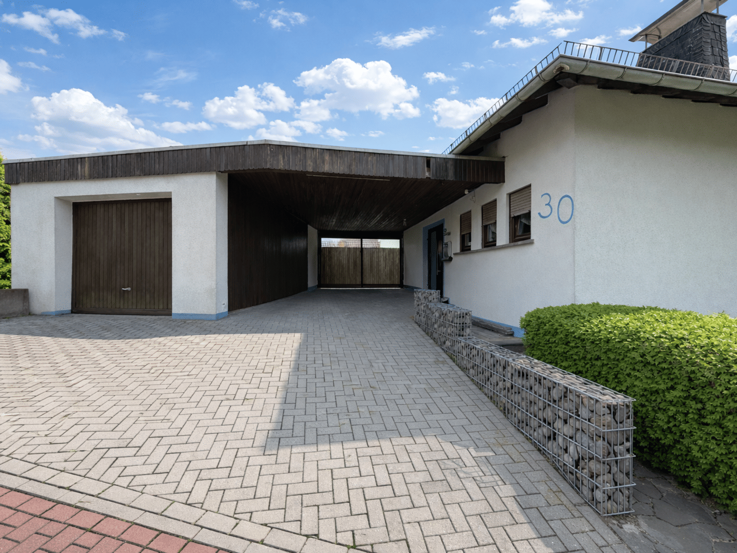 Immobilie in Weilmünster - ✦ Familienwohnsitz mit Einliegerwohnung: ✦ Wohnen & Rendite in Weilmünster ✦ - Bild 1