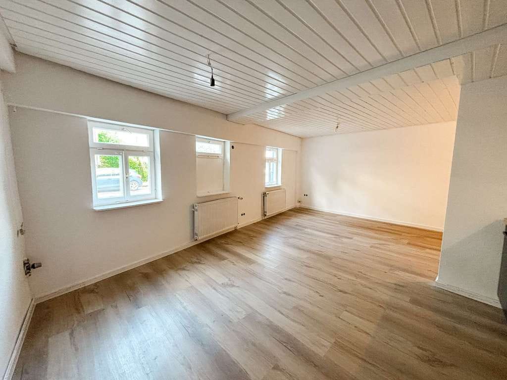 Immobilie in Nürtingen - 2-Zimmer-Wohnung, frisch renoviert - Bild 3