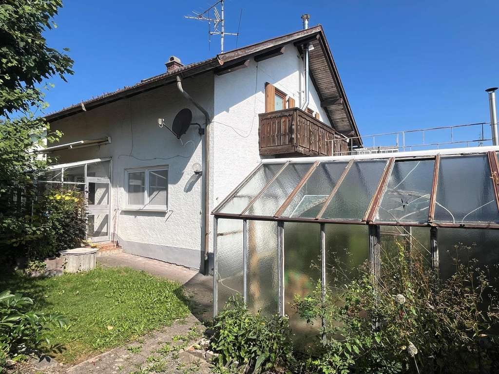 Immobilie in Marktoberdorf - IDEAL FÜR HANDWERKER!!! 1-2 Familienhaus in Marktoberdorf-Geisenried - Bild 0