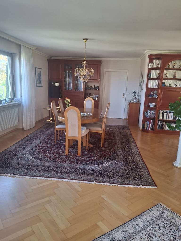 Immobilie in Bad Kissingen - Bad Kissingen/Nüdlingen, Einfamilienhaus mit sichtgeschütztem Garten und großer Garage - Bild 2