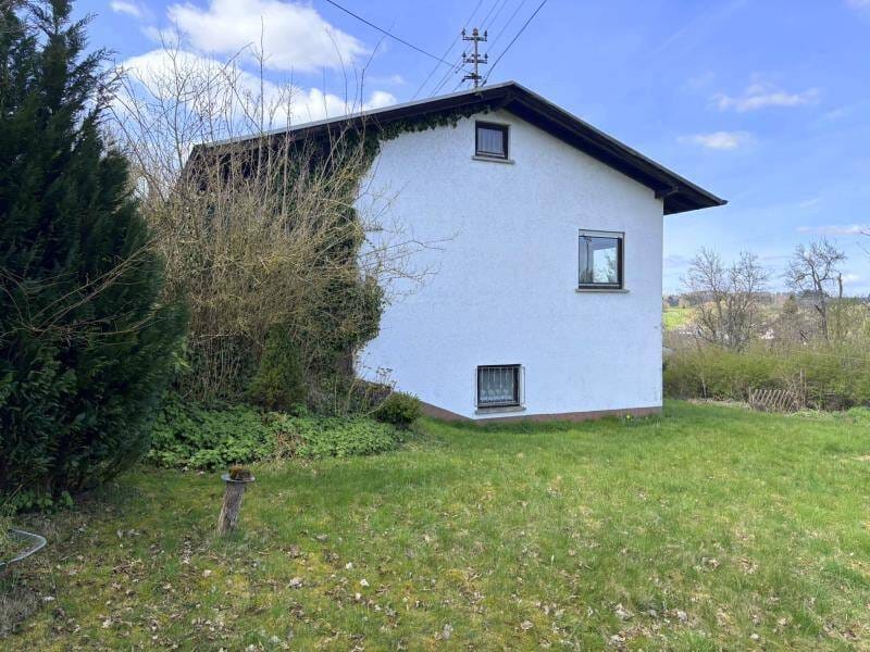 Immobilie in Mähren - Einfamilienhaus in ruhiger, naturnaher Lage von Mähren mit herrlichem Grundstück - Bild 2