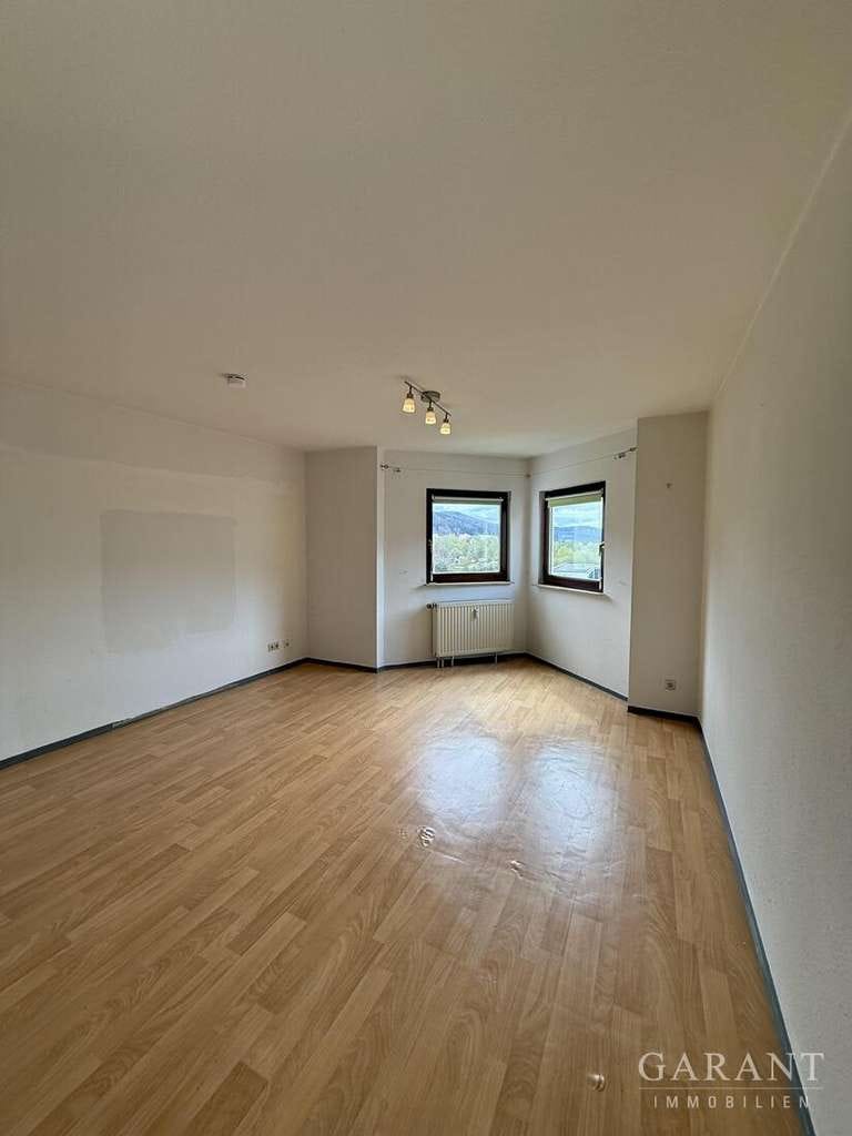 Immobilie in Albstadt - 1 Zimmer-Apartment mit Aufzug & Tiefgaragenstellplatz - ideale Kapitalanlage oder zur Eigennutzung - Bild 3