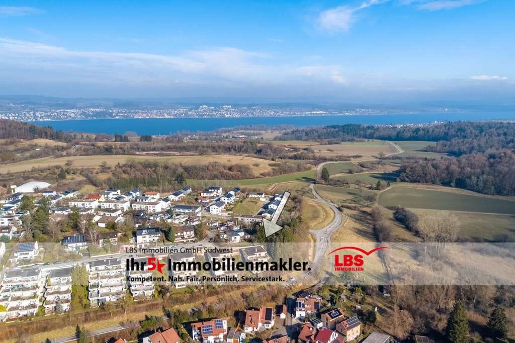 Immobilie in Konstanz - Ebenerdiger Zugang, ruhige Lage – leerstehende und großzügige 5,5-Zimmer-Terrassenwohnung! - Bild 0