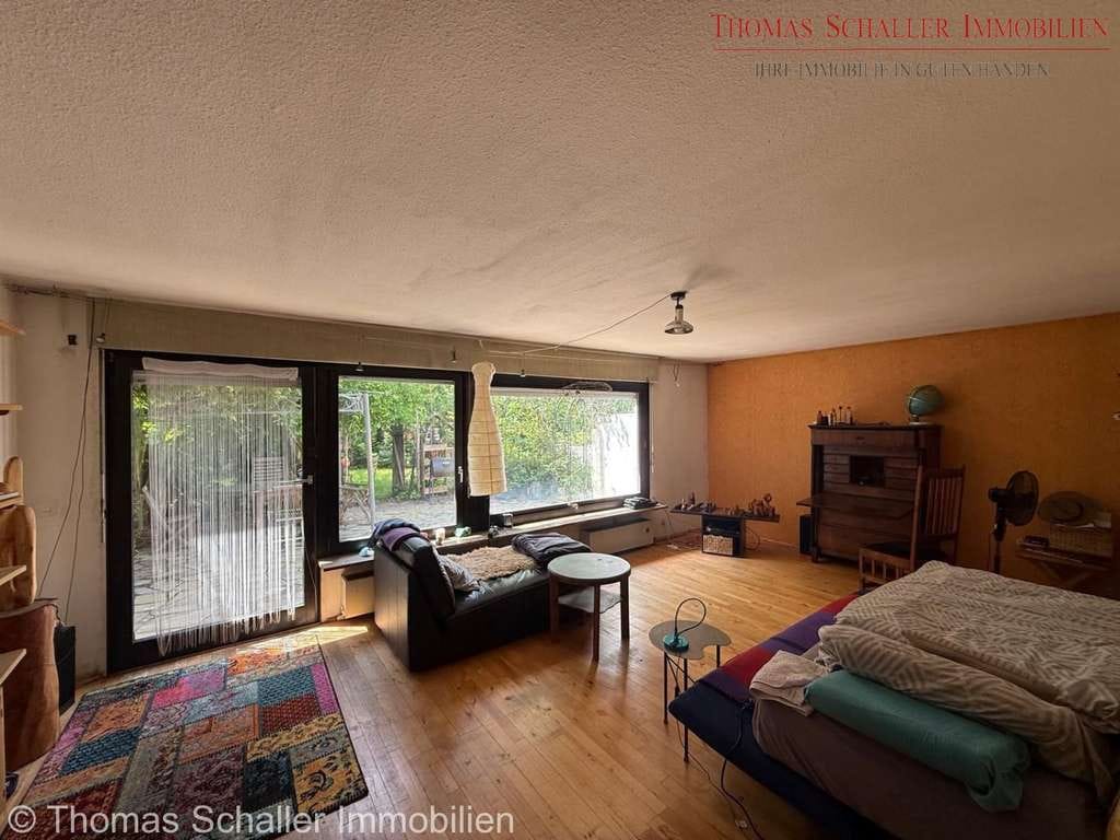 Immobilie in Pyrbaum - Viel Platz für Ihre Ideen – Einfamilienhaus mit Dachstudio, Doppelgarage und 923 m² Grundstück - Bild 4