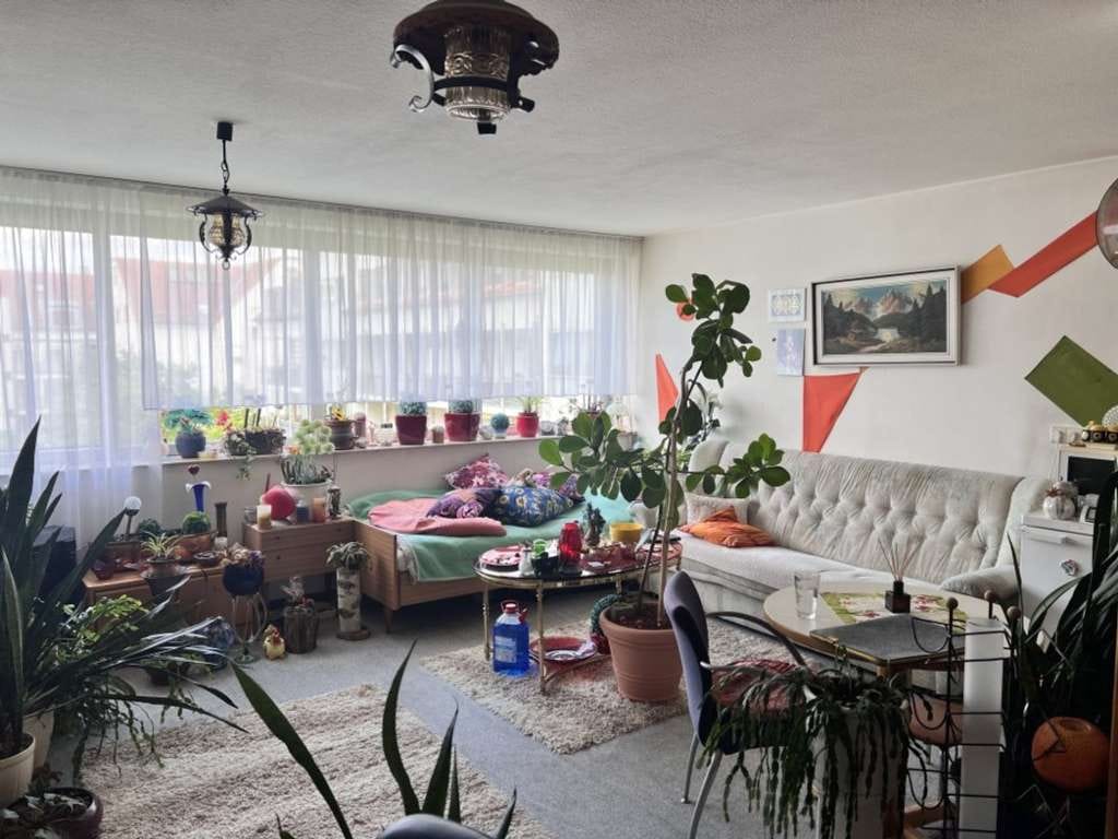 Immobilie in Fürth - Die Lage macht´s ...
Vermietete 1 Zimmer Wohnung mit Panoramafenster ... - Bild 0