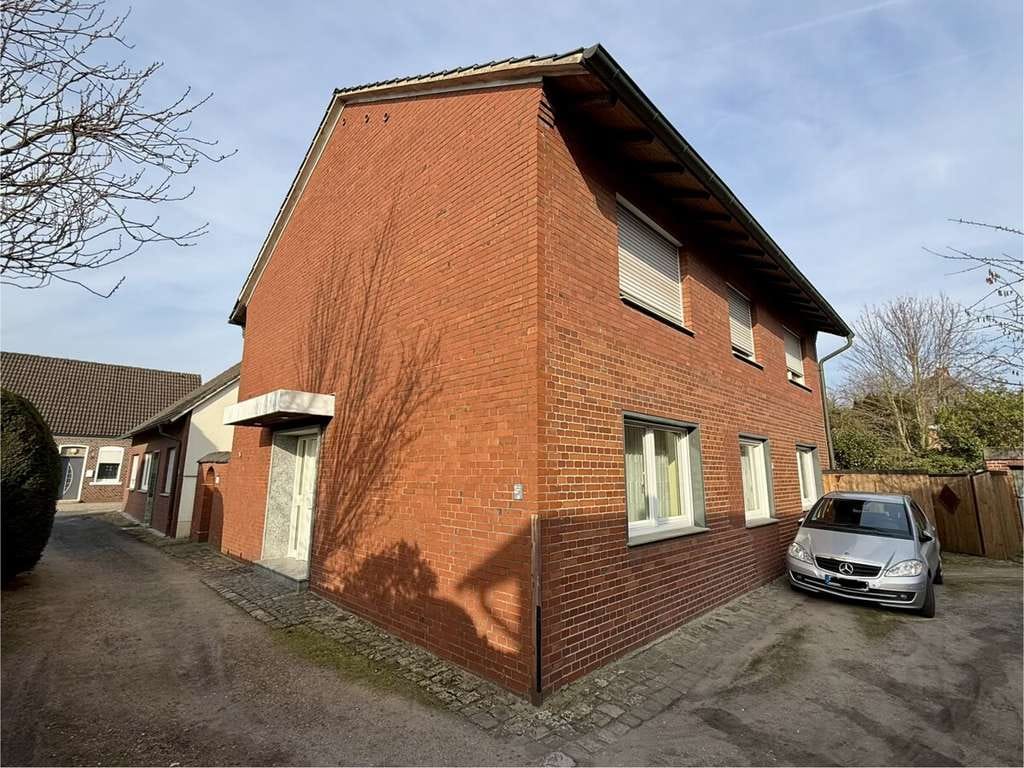 Immobilie in Emsdetten - Solides Mehrfamilienhaus in zentraler Lage von Emsdetten! - Bild 1