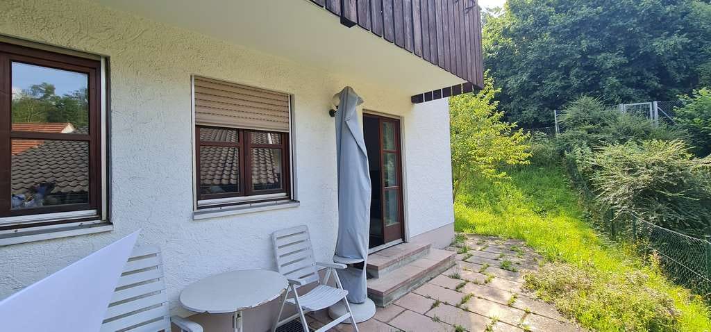 Immobilie in Kraiburg - ... gepflegte DHH mit 6 Zimmer auf 140m² Wfl. in ruhiger Lage ... - Bild 1