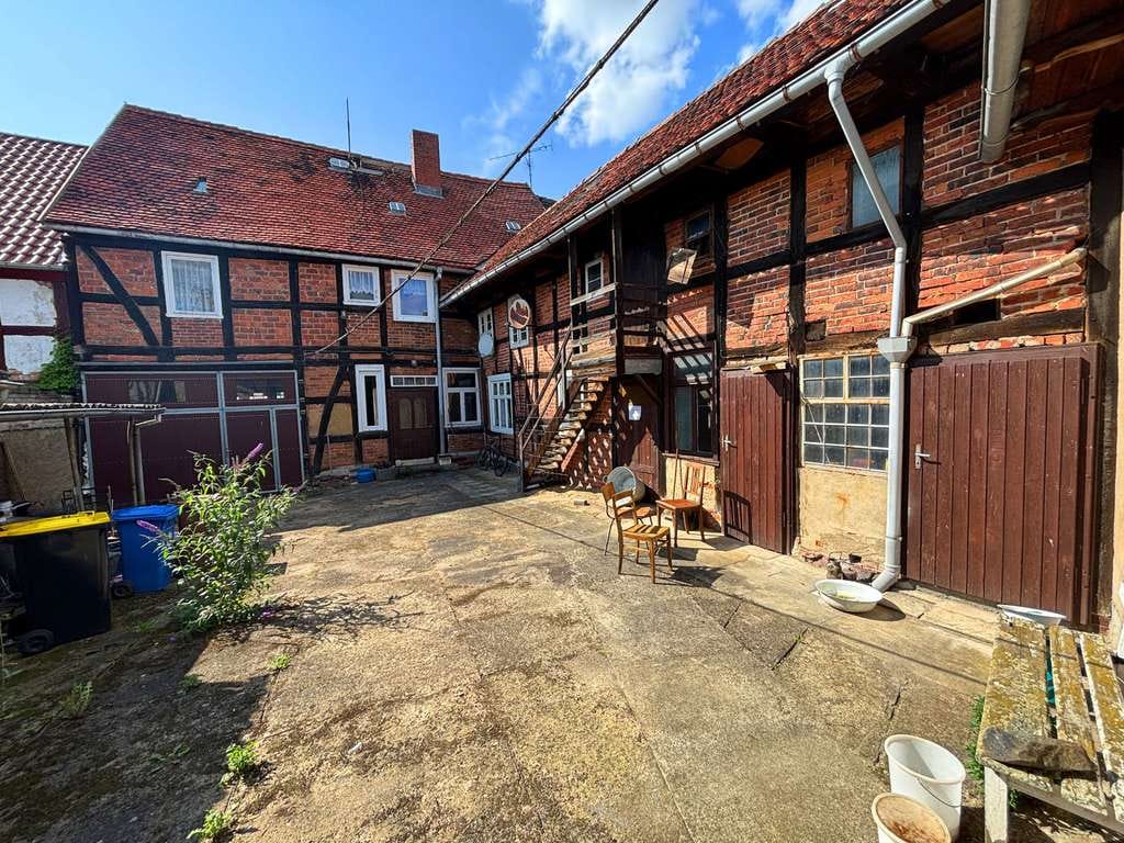 Immobilie in Arneburg - Fachwerk trifft Geschichte – Wohnen & Wirken in Arneburgs historischem Ortskern - Bild 1
