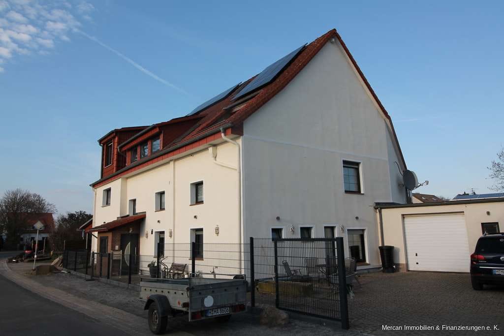 Immobilie in Barsinghausen - gepflegtes Mehrfamilienhaus als Kapitalanlage oder zur Selbstnutzung - Bild 1