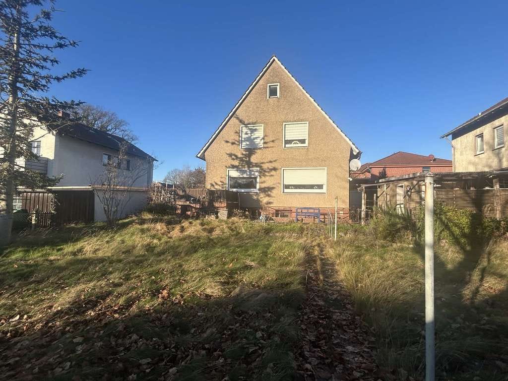 Immobilie in Rödinghausen - SCHNÄPPCHEN! Renovierungsbedürftiges Haus mit großem Grundstück in Bruchmühlen. - Bild 0