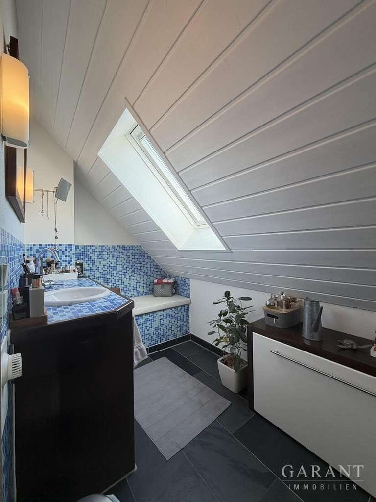 Immobilie in Kumhausen - Renovierte 3 Zimmer-Maisonette-Wohnung mit Balkon in Preisenberg - Bild 4
