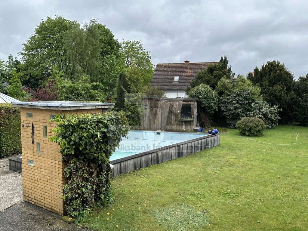 Immobilie in Leiferde - ** Charmantes Einfamilienhaus in ruhiger Lage mit großem Garten und Pool ** - Bild 3