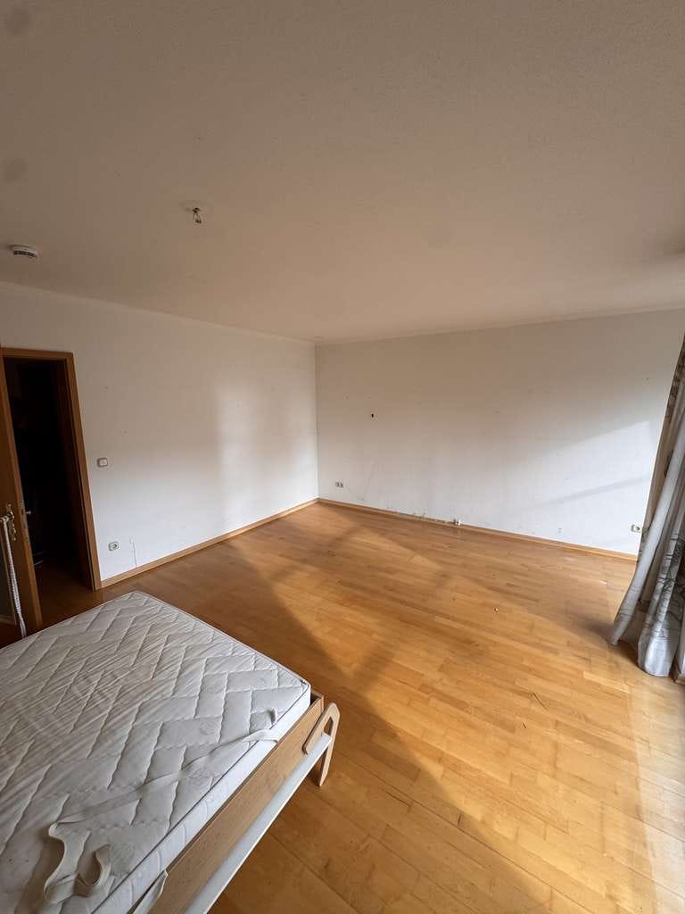 Immobilie in Pullach im Isartal - Helle 1-Zimmer Wohnung mit Balkon im 1. OG in Pullach direkt am Marktplatz  - Bild 4