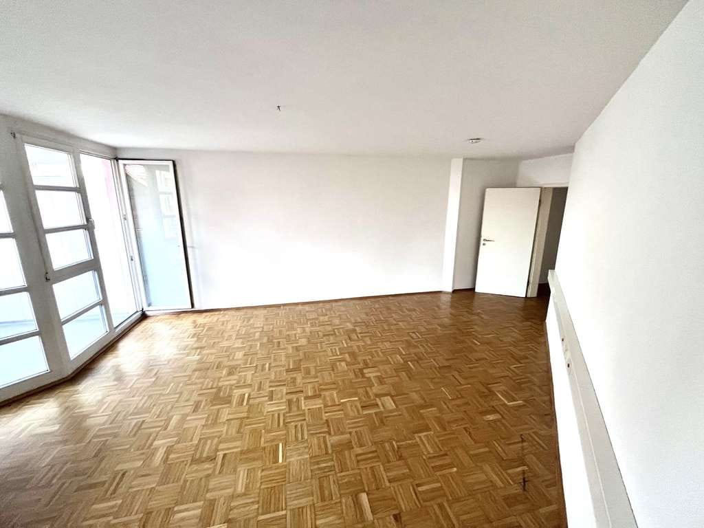 Immobilie in Donaueschingen - Ideal für Kapitalanleger und Eingennutzung - Charmante 2-Zimmer-Wohnung mit zwei Balkonen - Bild 2