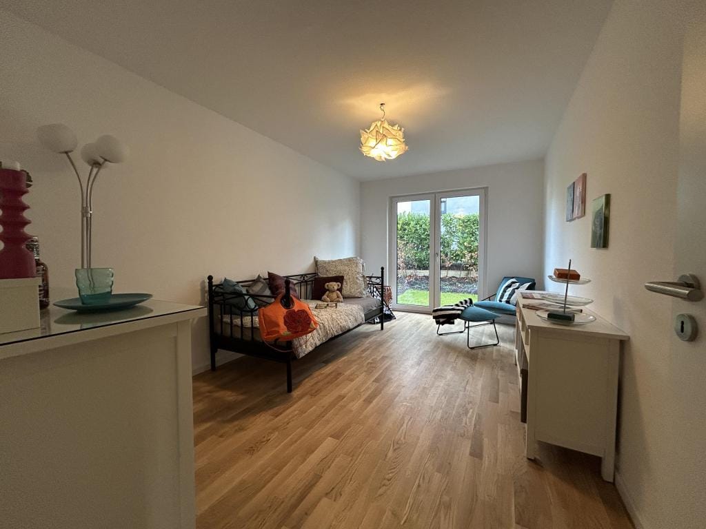 Immobilie in Heuweiler - Grüner Lebensraum: 4-Zimmer-Wohnung mit eigener Garten- und Terrassenlandschaft - Bild 4