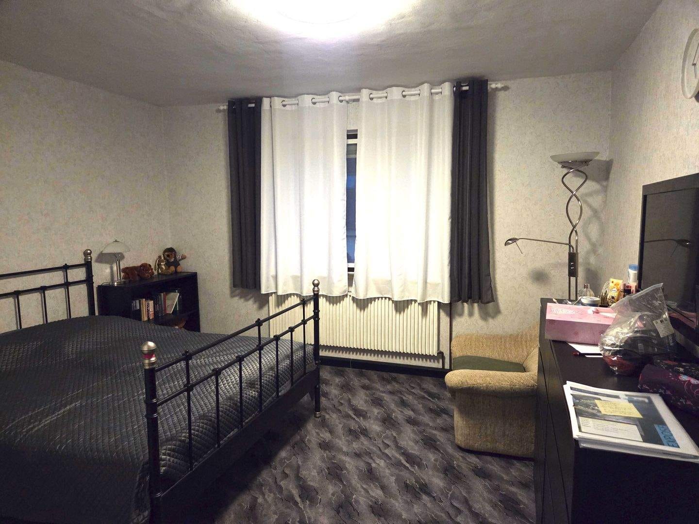 Immobilie in Koblenz - Zwei Wohnungen in begehrter Lage mit großer Terrasse und Garage - Bild 1