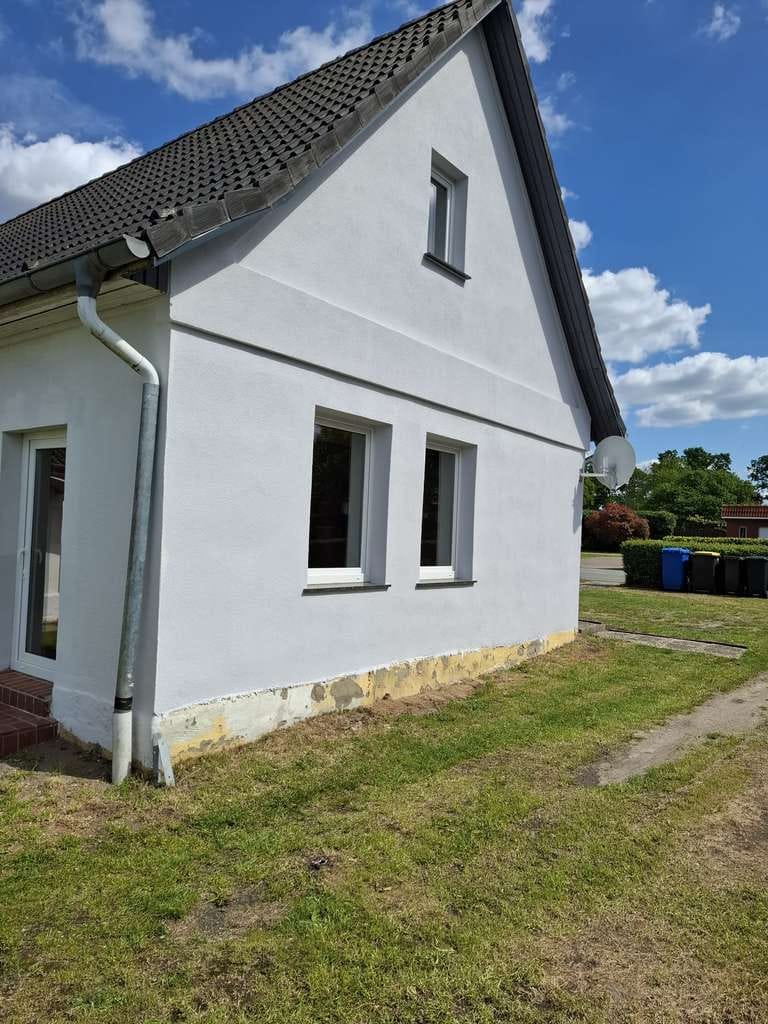 Immobilie in Holthusen - Charmantes EFH in Holthusen,  nahe Schwerin, Wfl. 170m² mit großem Garten 2.161m² und Pool  - Bild 2
