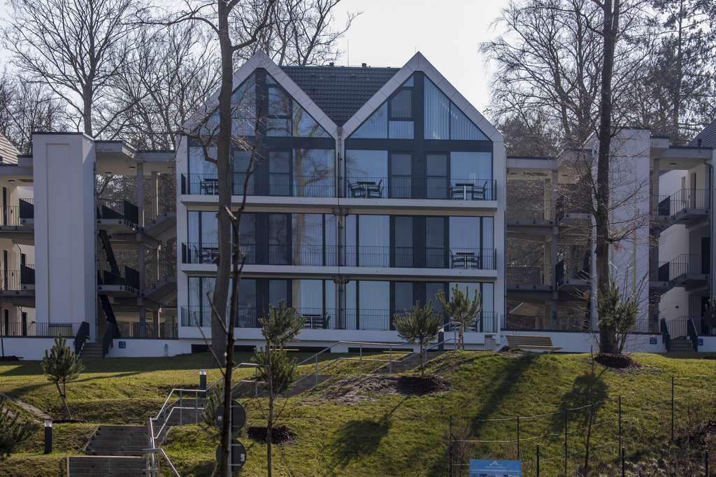 Immobilie in Waren (Müritz) - Exklusive Ferienwohnung mit eigener Sauna einzigartigem Seeblick auf die Müritz - Bild 2