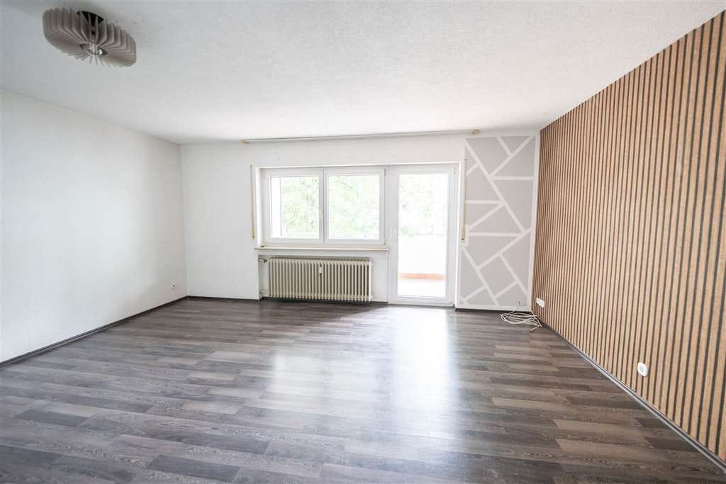 Immobilie in Laichingen - Zentral wohnen in Laichingen – ca. 108,84 m² Wohnfläche mit zwei Balkonen - Bild 3