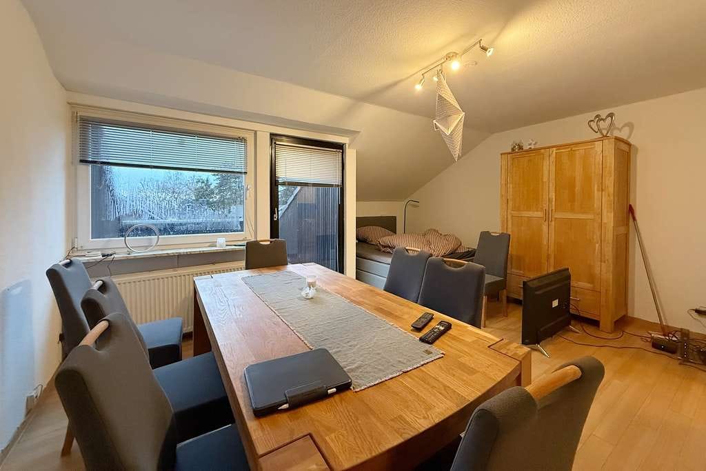 Immobilie in Bocholt - Gemütliches Dachgeschoss-Apartment mit Loggia-Highlight in Stenern - Bild 2