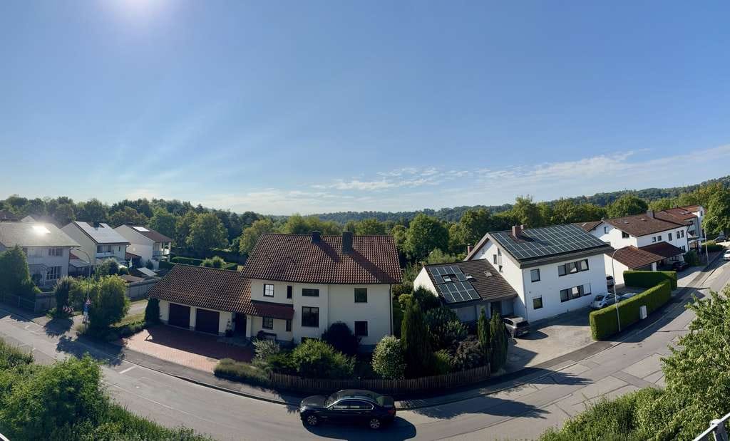 Immobilie in Dingolfing - Charmante 3,5 Zimmer-Wohnung im gefragten Dingolfinger Stadtteil Sossau unweit des BMW-Werkes - Bild 2
