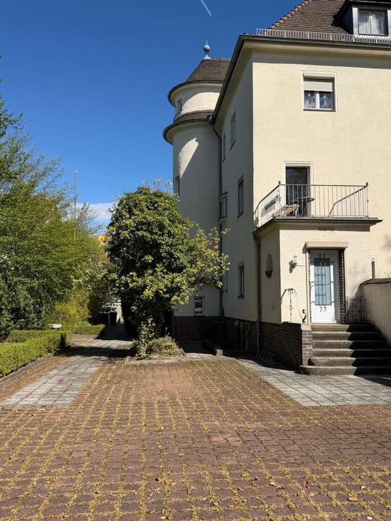 Immobilie in Heidenau - Mehrfamilienhaus , Praxis, Kanzlei, Büros, Gewerbe, großer Garten, Stellplätze, ohne Makler - Bild 1