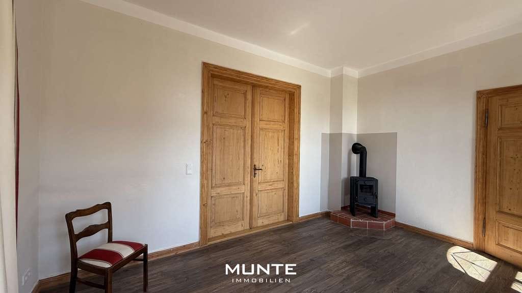Immobilie in Beierstedt - Liebevoll saniertes Wohnhaus auf Drei-Seiten-Hof mit individuellen Entfaltungsmöglichkeiten - Bild 3