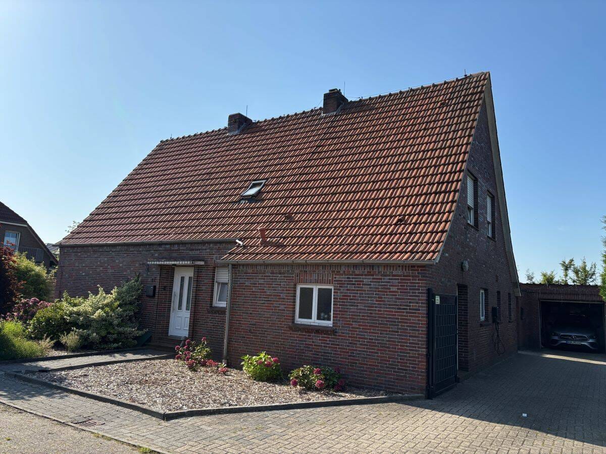 Immobilie in Wiesmoor - 2 Häuser - ein Preis - Bild 3