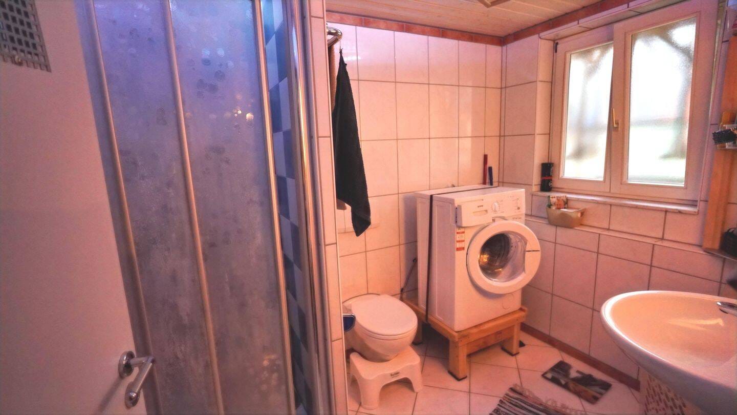 Immobilie in Salem - VERMIETETE  ERDGESCHOSSWOHNUNG (SOUTERRAIN)  IN  RUHIGER  LAGE - Bild 2