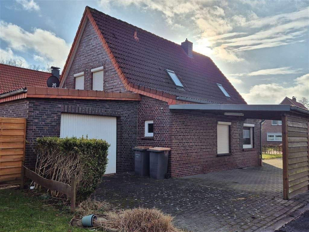 Immobilie in Wangerland - Solides und modernisiertes Einfamilienhaus in ruhiger Wohnlage - Bild 1
