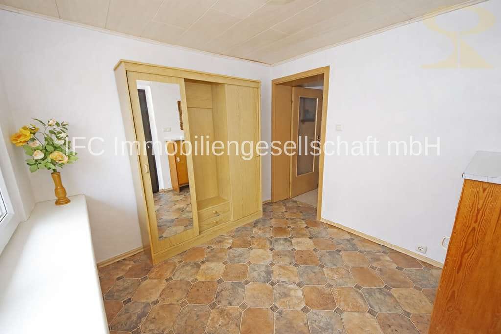 Immobilie in Jessen (Elster) - Einfamilienhaus mit Einliegerwohnung und Nebengelass in Jessen (Elster) OT Holzdorf - Bild 4