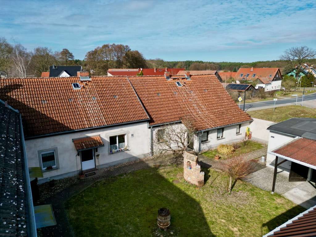 Immobilie in Nuthe-Urstromtal - Nuthe-Urstromtal: Kleiner, immer instandgehaltener Vierlseithof mit Nebengelass für alle Zwecke - Bild 2