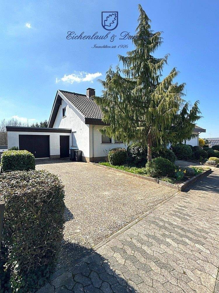 Immobilie in Riegelsberg - Freistehendes 1-FH mit Einliegerwohnung, Garten + 2 Garagen - Bild 0