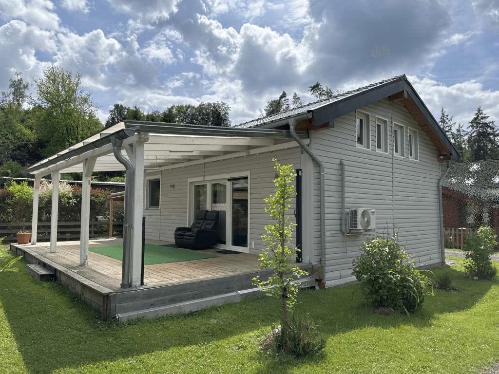 Immobilie in Niederwambach - Attraktives Wohn- / und Ferienhaus mit Terrasse in ruhiger Natur - Bild 1