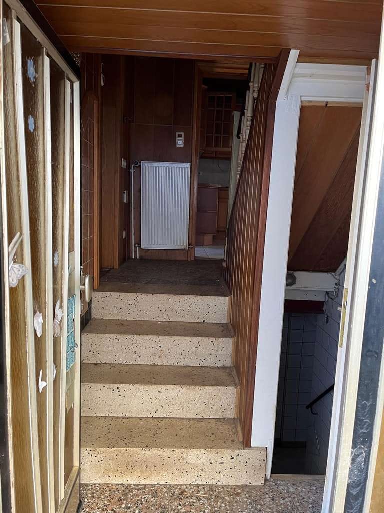 Immobilie in Nidderau - Einfamilienhaus in Nidderau - ca. 120 m² Wohnfläche, Garten, Garage, sanierungsbedürftig - Bild 3
