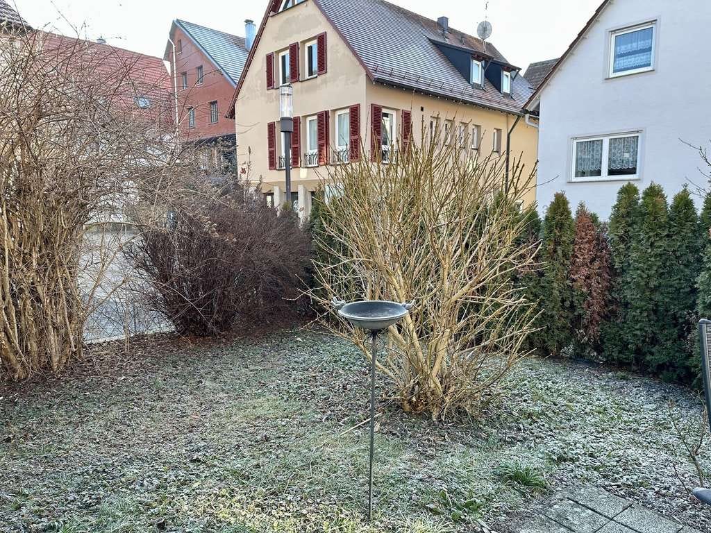 Immobilie in Beuren - Charmantes Wohnhaus mit kleinem Gärtle
 - Bild 4