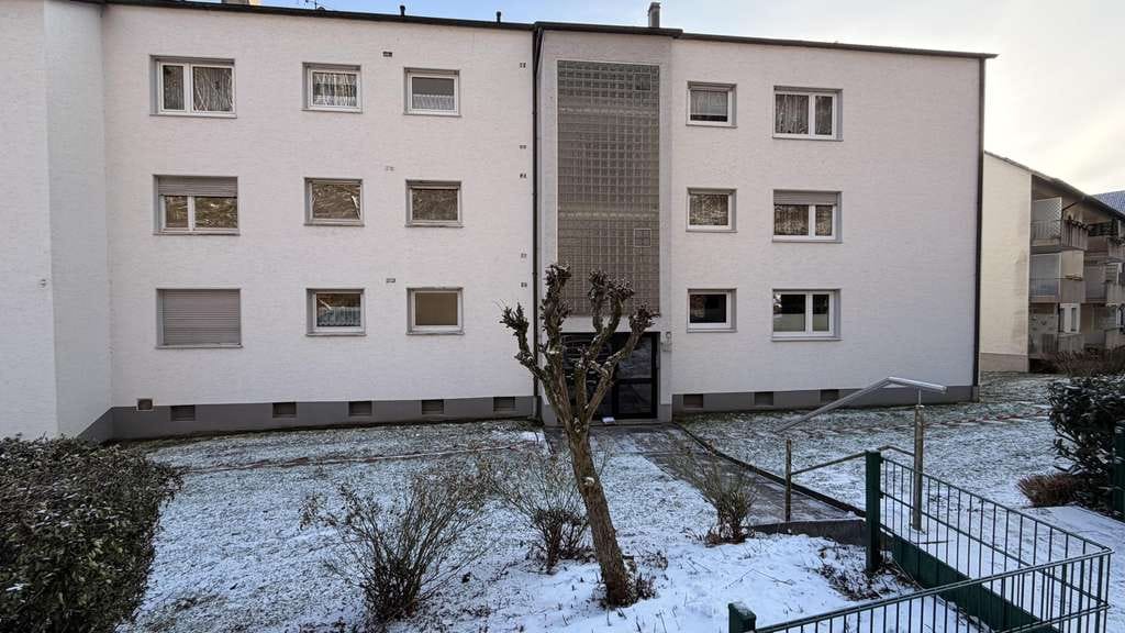 Immobilie in Ennepetal - Etagenwohnung mit eigener Garage und Blick ins Grüne - Bild 1